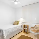 Apartmán With Terrace And Private Parking Radazul