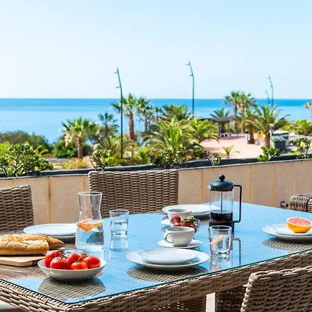 Apartment With Terrace And Private Parking Radazul