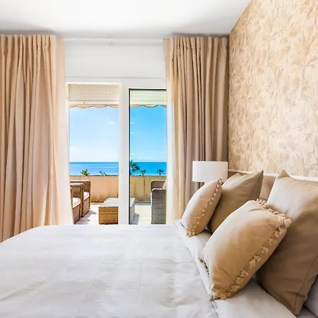 With Terrace And Private Parking Apartament *