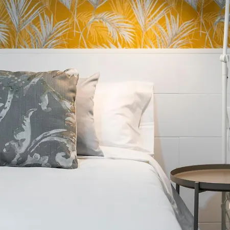 Apartament With Terrace And Private Parking