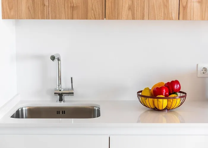 Apartamento With Terrace And Private Parking *