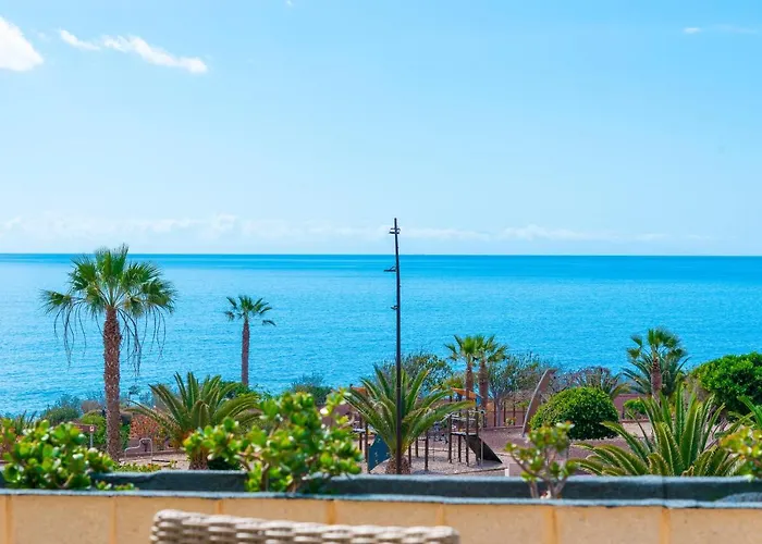 With Terrace And Private Parking * Radazul